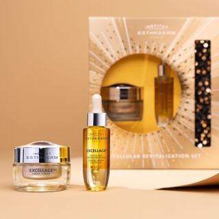 Darujte starostlivosť, ktorá rešpektuje krásu zrelej pleti. 🧡👩🏼 💫 Pre pleť od 45 rokov so stratou pevnosti a jasu....